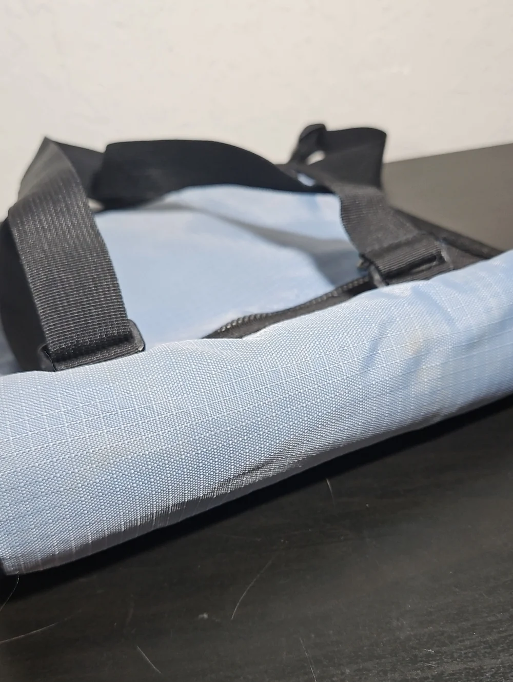 Eddie Bauer Travel Gear Light Blue/Black Crossbody Bag